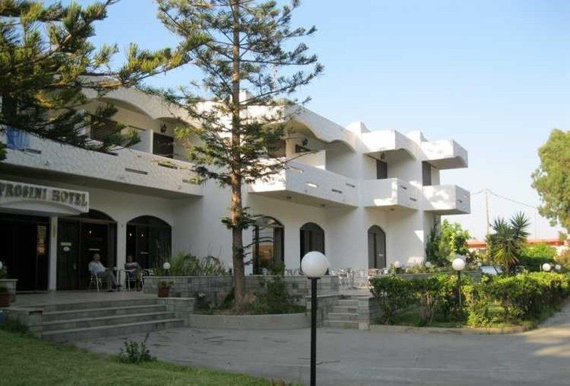 Frosini Hotel Lambi  Buitenkant foto
