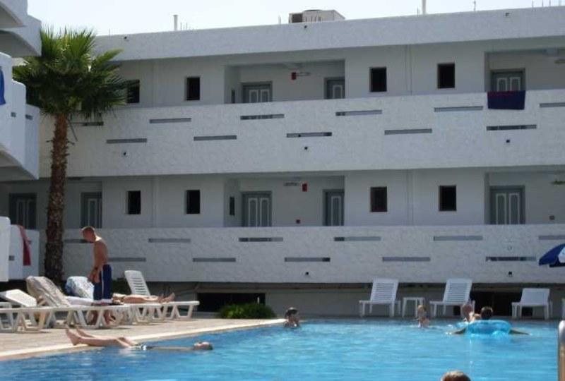 Frosini Hotel Lambi  Buitenkant foto