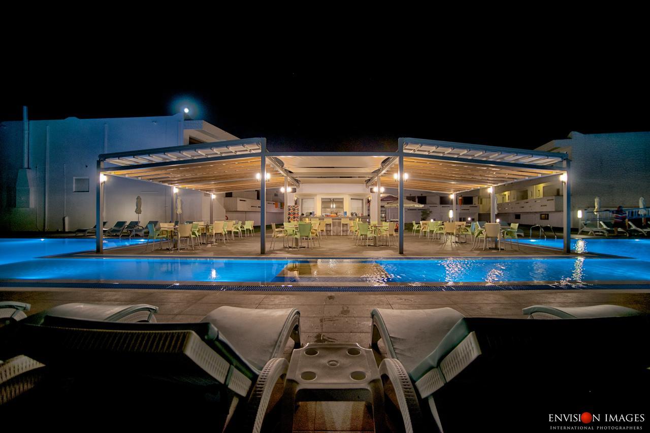 Frosini Hotel Lambi  Buitenkant foto